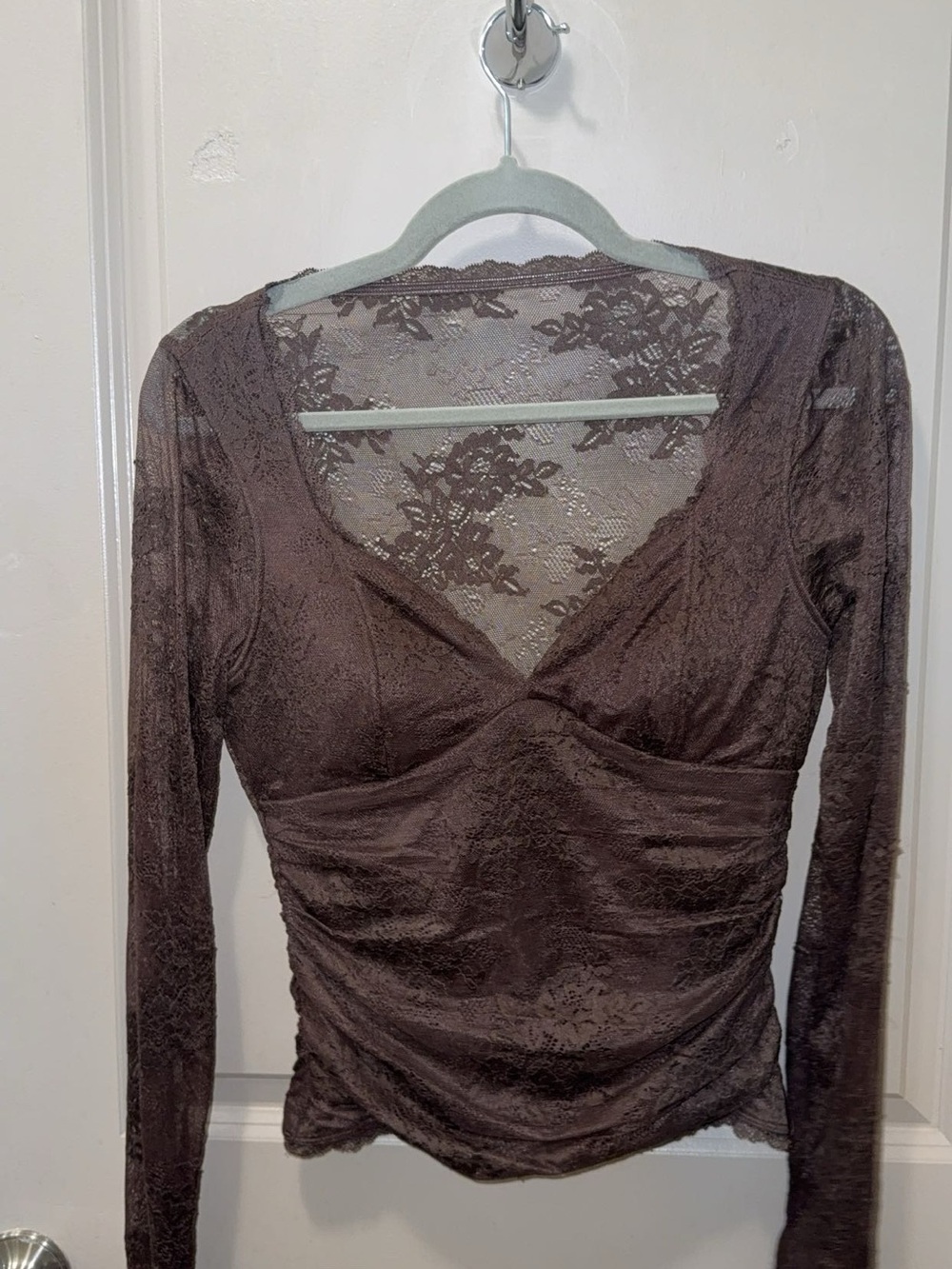 A&F Zoe Bra-Free long-sleeve lace top size S